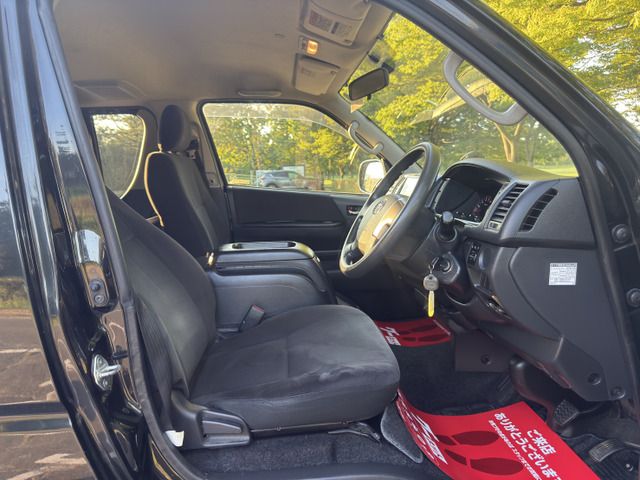 HIACE van 4WD