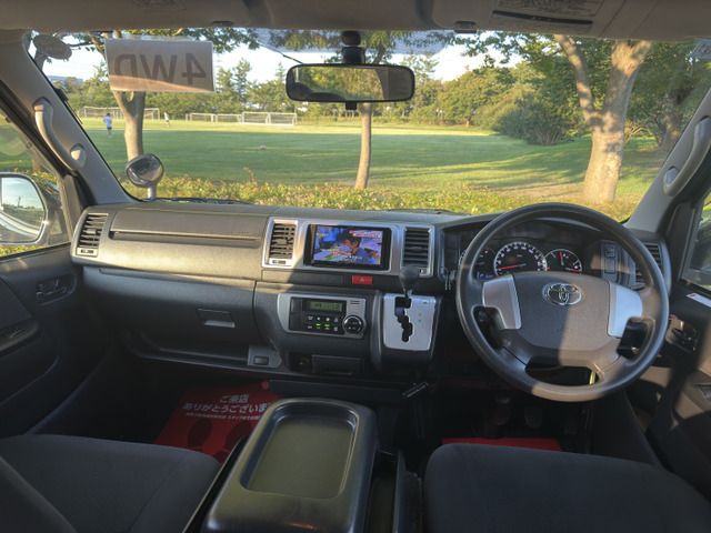 HIACE van 4WD