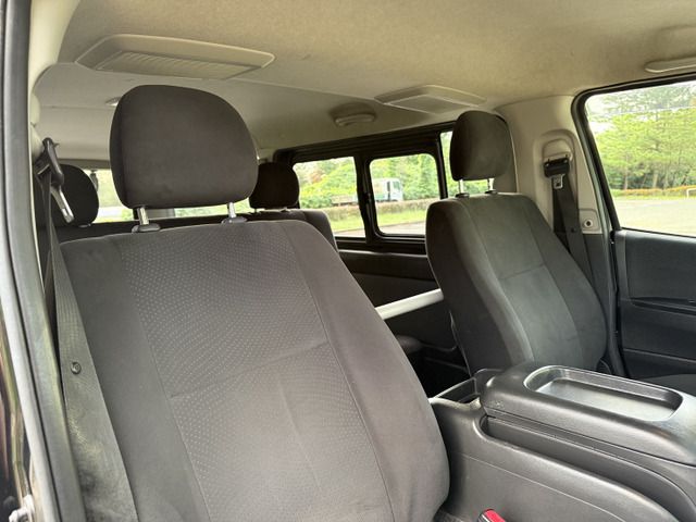 HIACE van 4WD