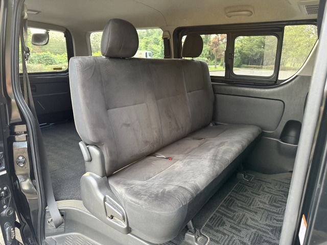 HIACE van 4WD