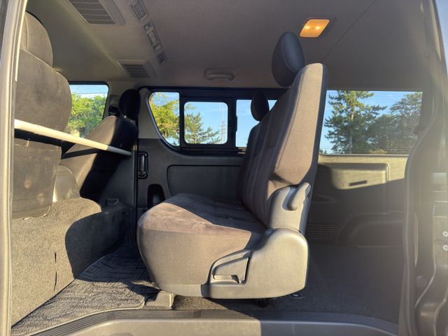 HIACE van 4WD
