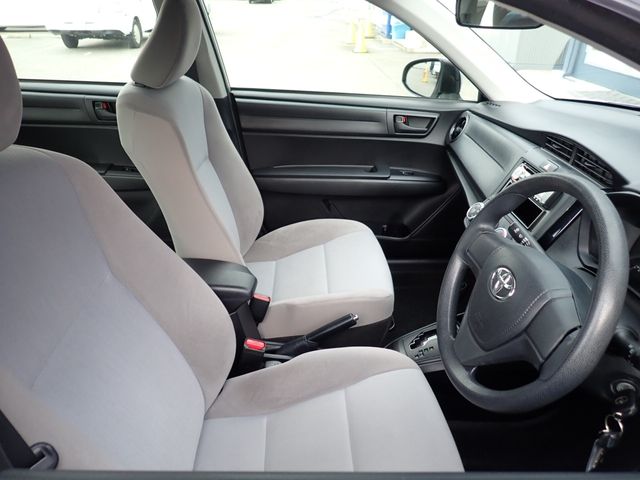 COROLLA AXIO