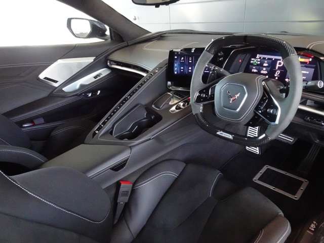 CHEVROLET CORVETTE COUPE