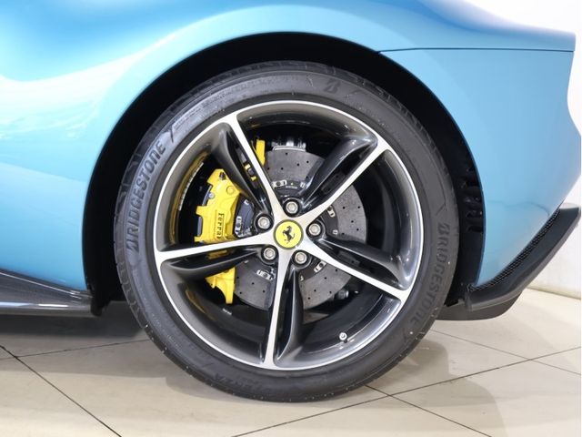 FERRARI 296 GTB