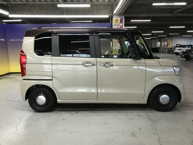 N-BOX