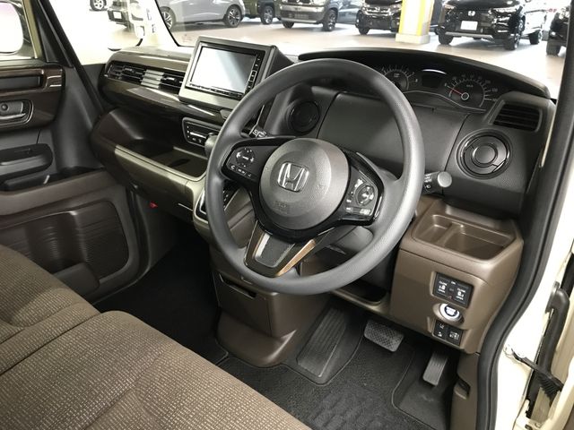 N-BOX