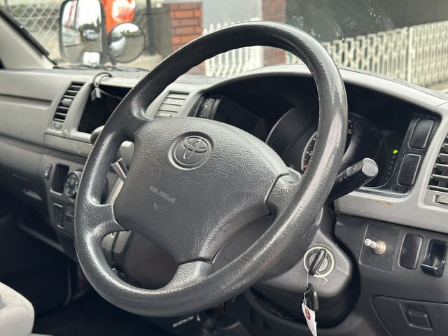 HIACE van 2WD