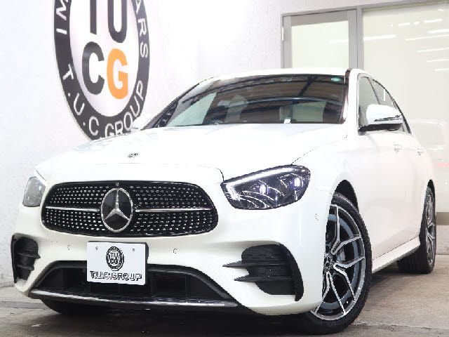 MERCEDES BENZ E-Class sedan