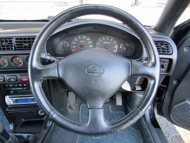 PULSAR hatchback 4WD