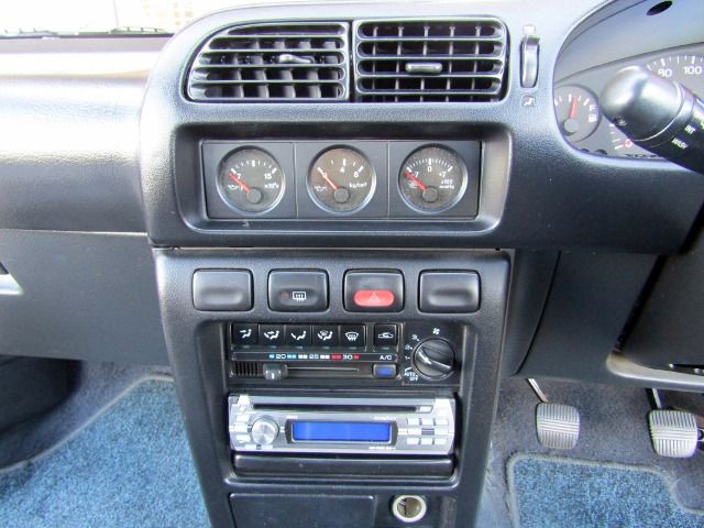PULSAR hatchback 4WD