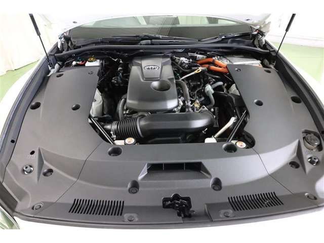 CROWN hardtop