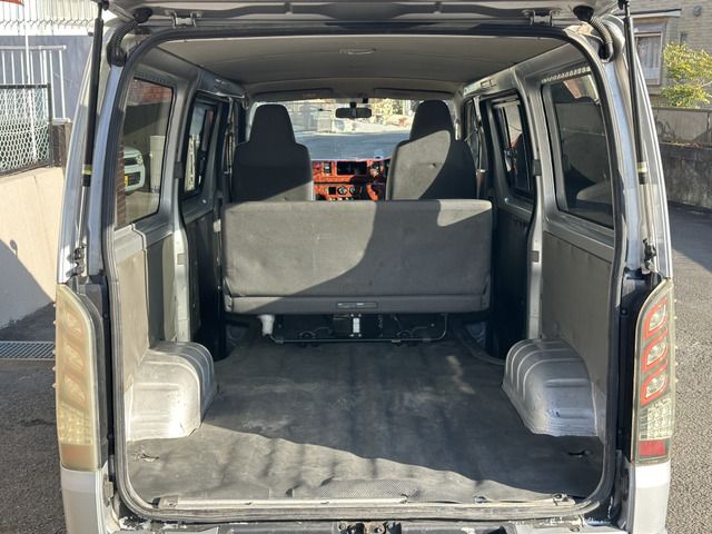 HIACE van 2WD