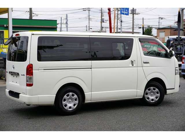 HIACE van 2WD