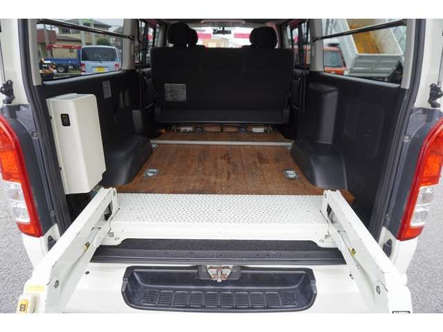 HIACE van 2WD