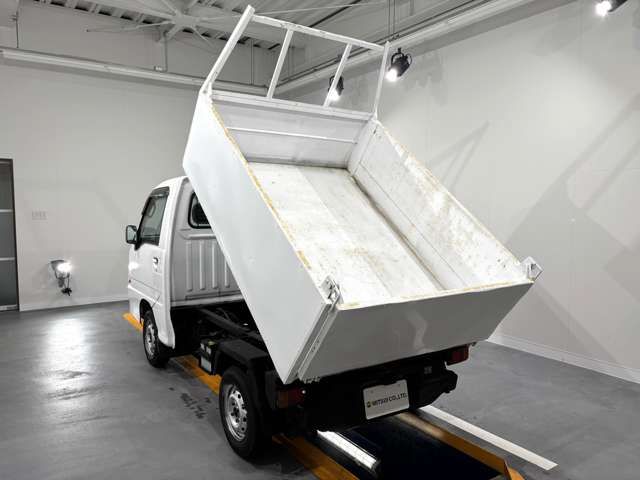 SAMBAR truck 4WD