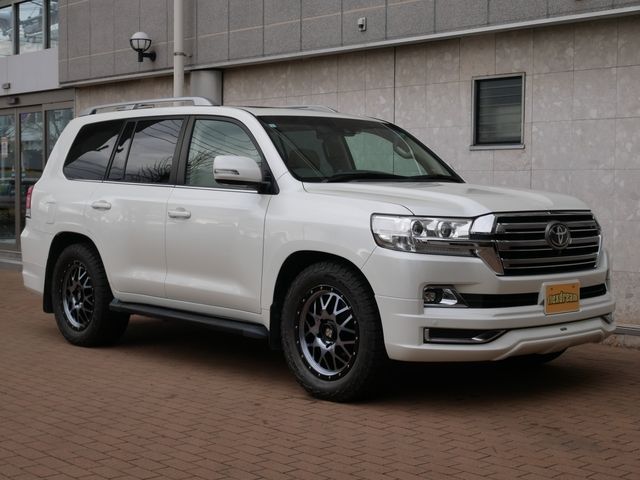 LANDCRUISER wagon