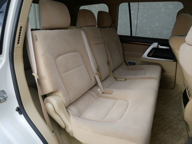 LANDCRUISER wagon
