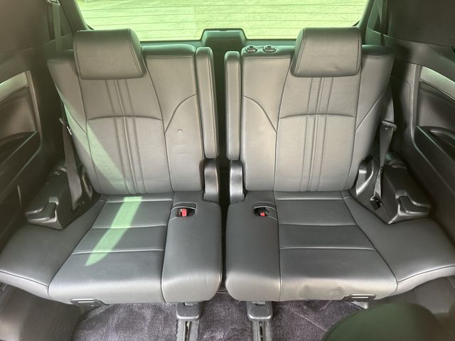 ALPHARD hybrid 4WD