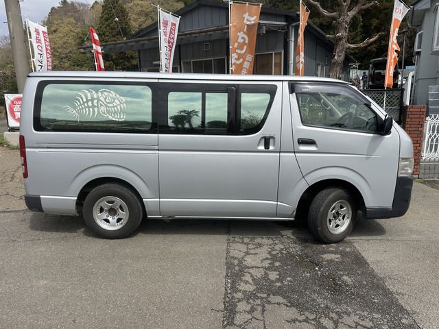 HIACE van 4WD