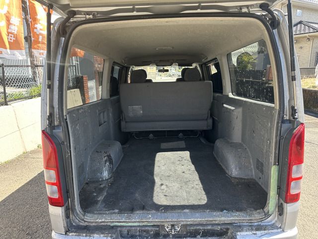 HIACE van 2WD