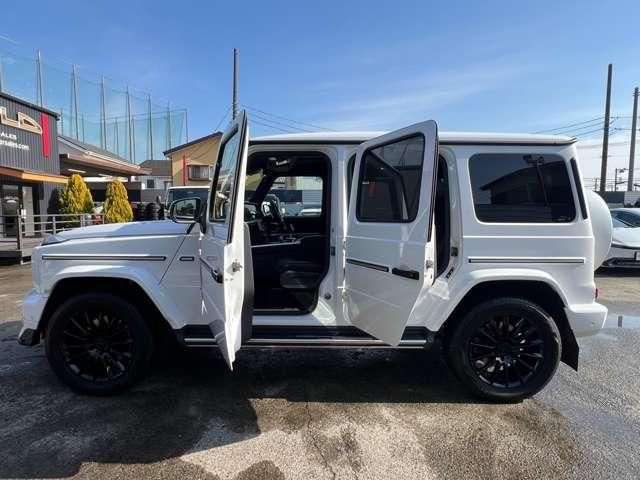 MERCEDES BENZ G-Class