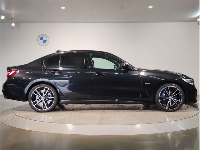BMW 3series sedan