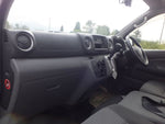 NV350 CARAVAN 4WD