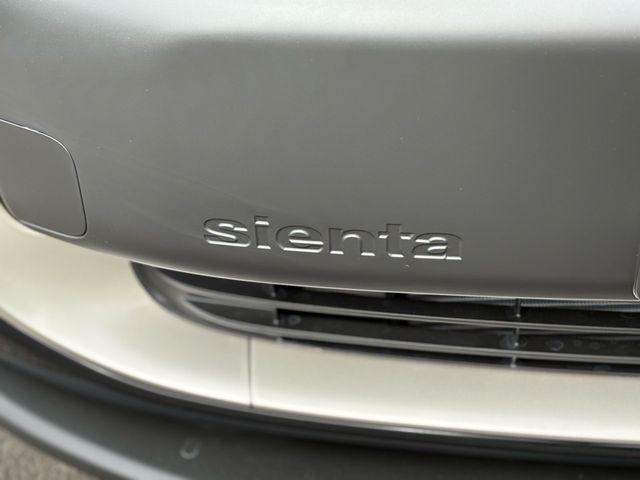 SIENTA HYBRID