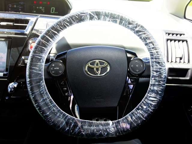 PRIUS Alpha