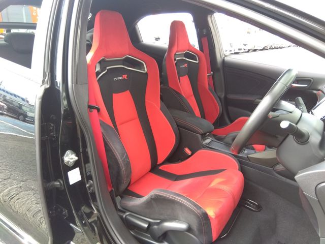 CIVIC hatchback