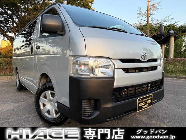 HIACE van 4WD