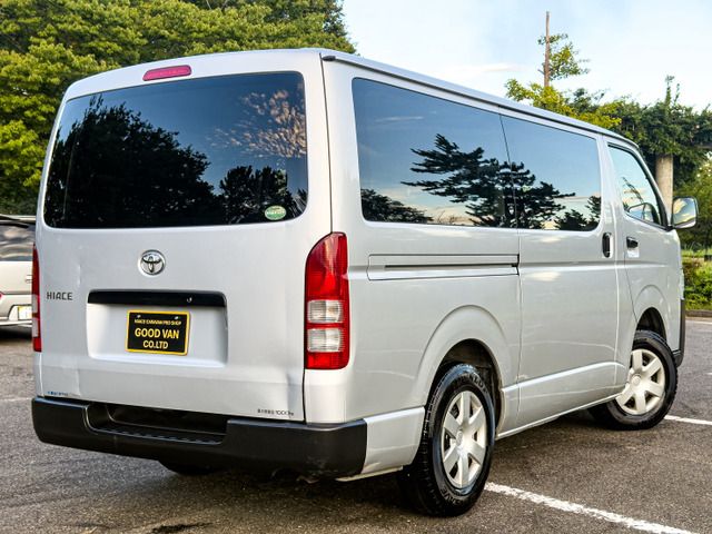 HIACE van 4WD
