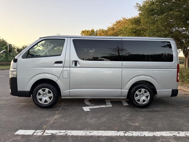 HIACE van 4WD