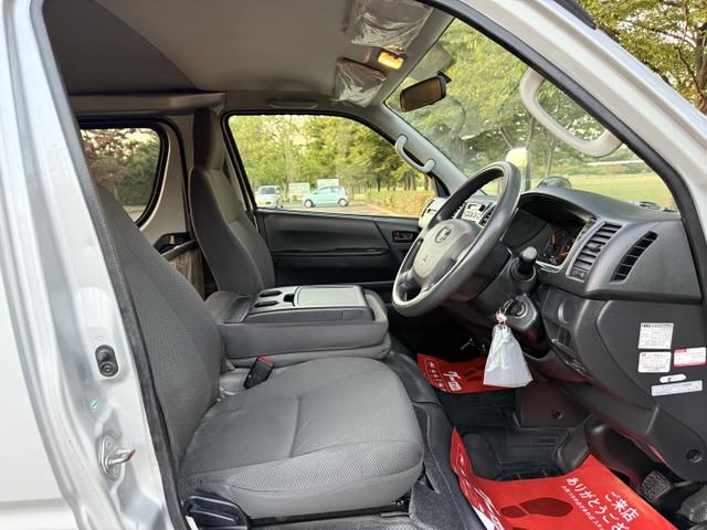 HIACE van 4WD