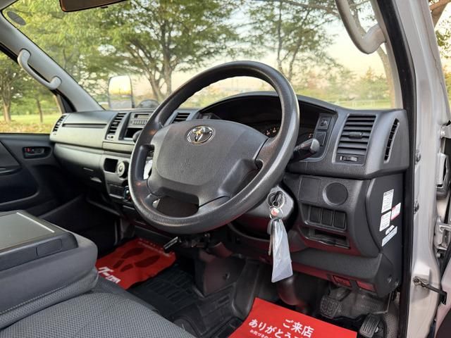 HIACE van 4WD
