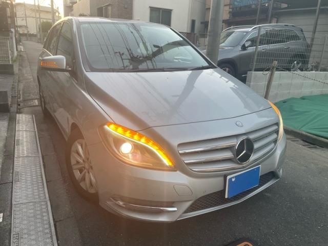 MERCEDES BENZ B class