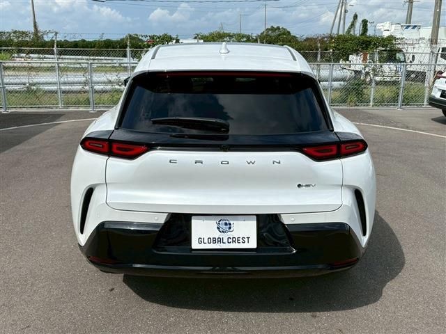 CROWN SPORT