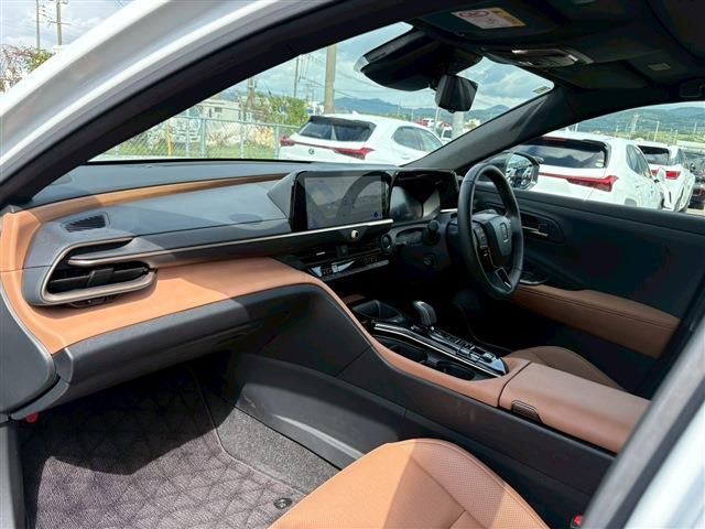 CROWN SPORT