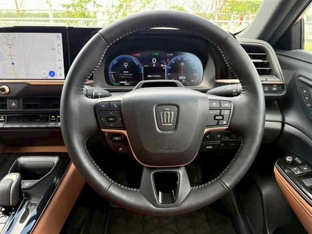 CROWN SPORT