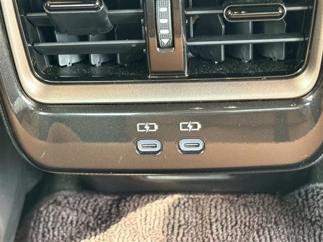 CROWN SPORT