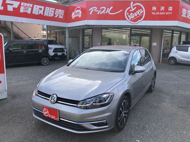 VOLKSWAGEN GOLF