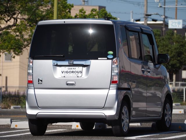 N-BOX