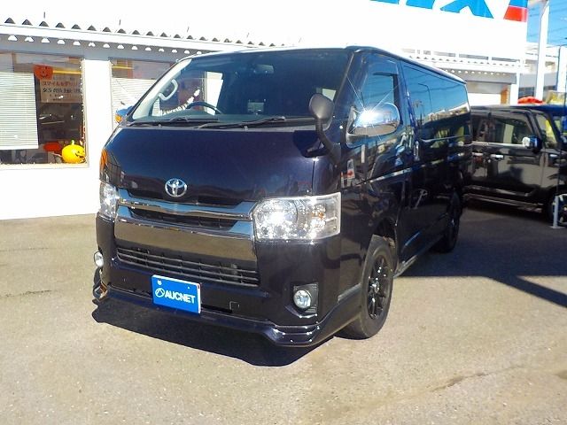REGIUSACE van 4WD