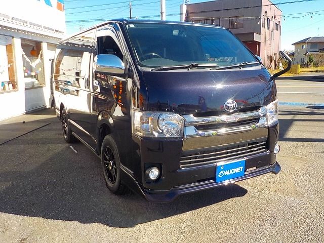 REGIUSACE van 4WD