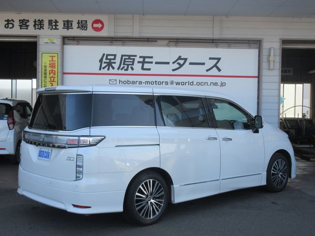 ELGRAND  4WD