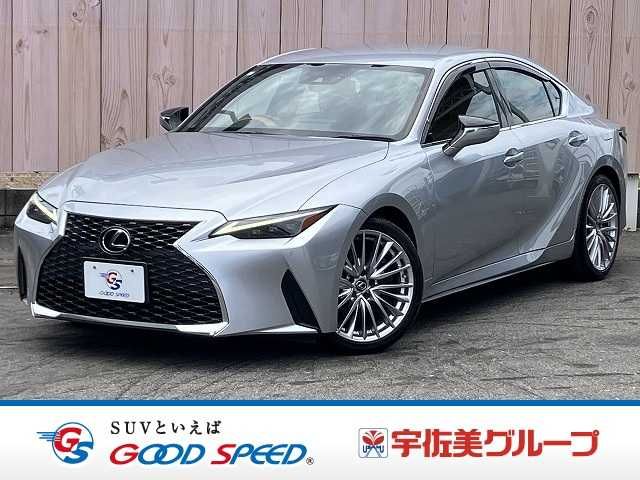 LEXUS IS300