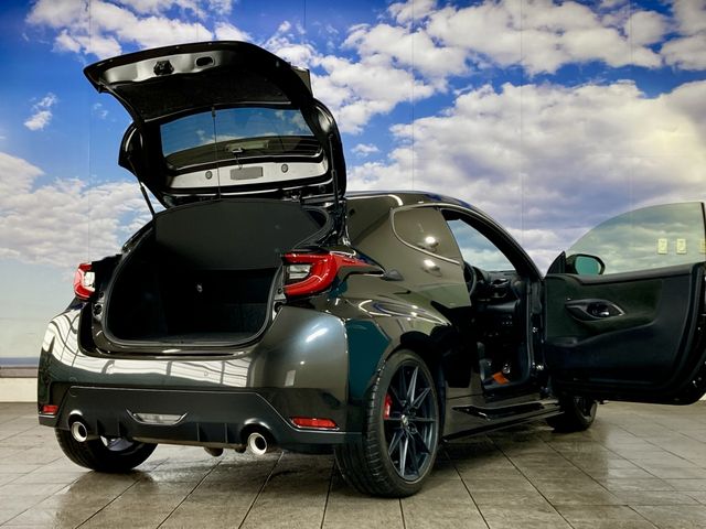 GR YARIS