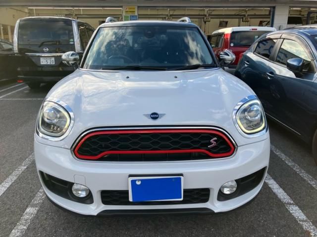 BMW MINI COOPER SD CROSSOVER