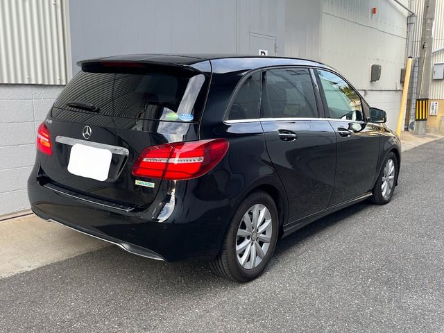 MERCEDES BENZ B class