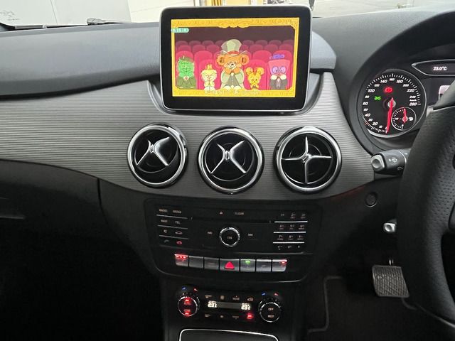 MERCEDES BENZ B class